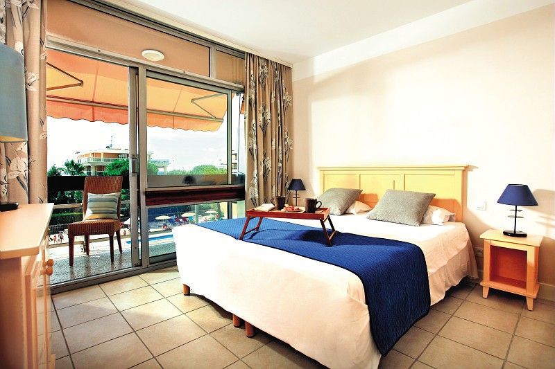 Résidence Héliotel Marine Saint-Laurent-du-Var Esterno foto