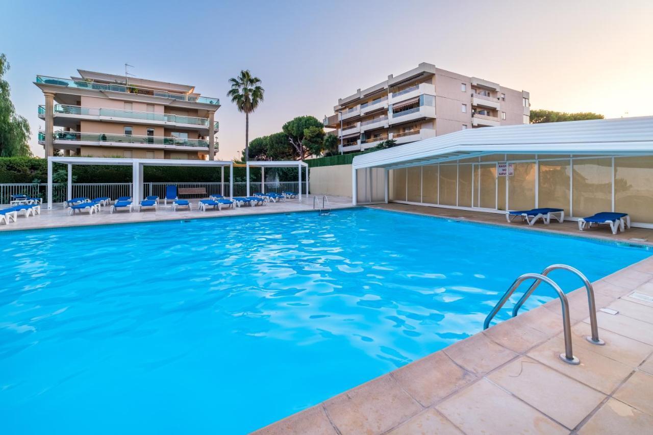 Résidence Héliotel Marine Saint-Laurent-du-Var Esterno foto