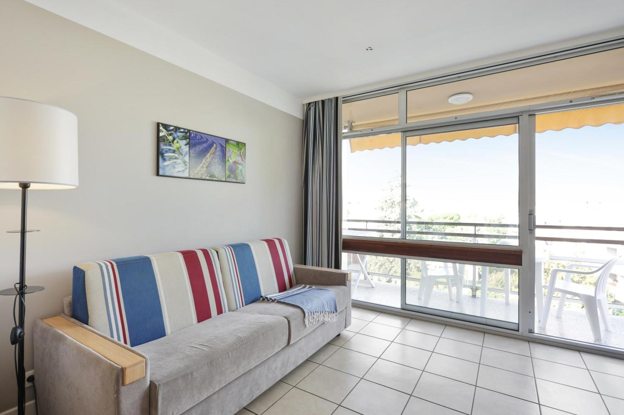 Résidence Héliotel Marine Saint-Laurent-du-Var Esterno foto